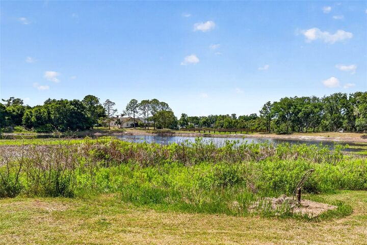 Property Photo: 16330 Hanna Road FL 33549