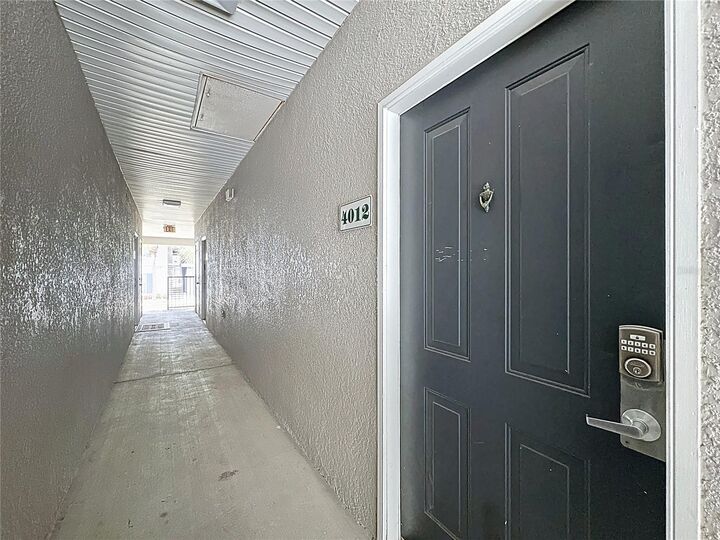 Property Photo:  4012 Hemingway Circle 4012  FL 33844 