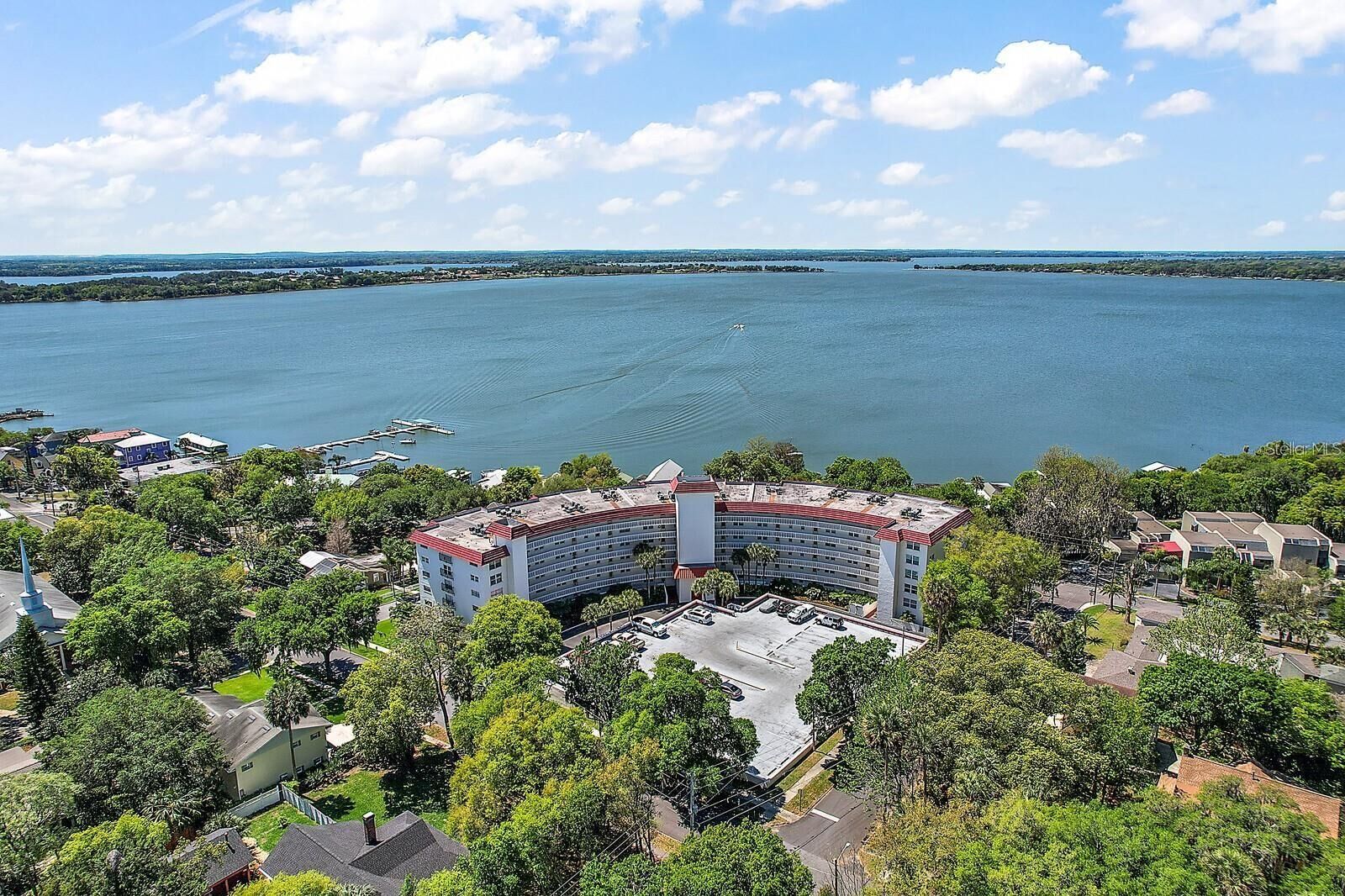 Property Photo:  601 N McDonald Street 109  FL 32757 