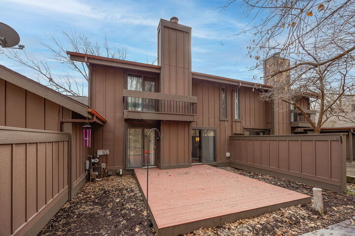 Property Photo:  42W470 Red Bud Court  IL 60175 