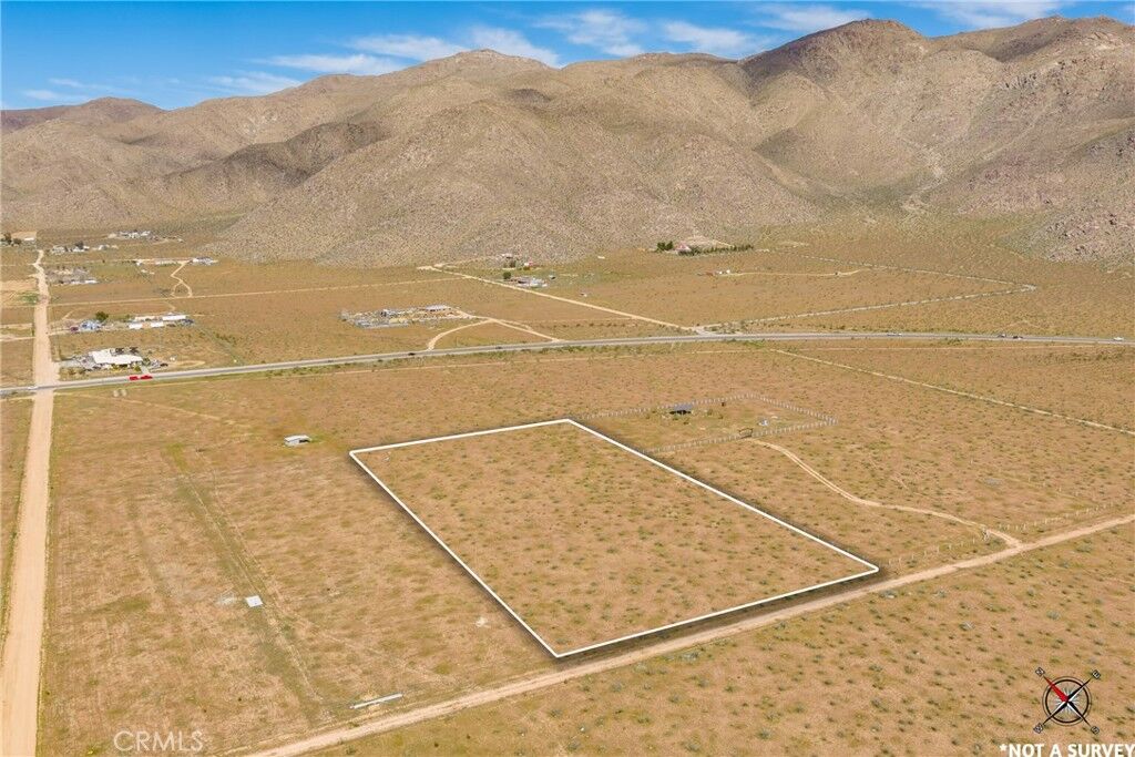 Property Photo: 1 Las Piedras CA 92308