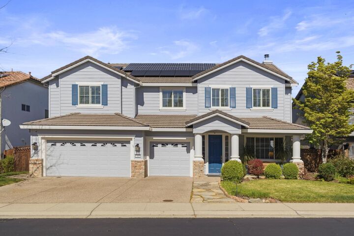 Property Photo:  319 Stagestop Court  CA 95762 