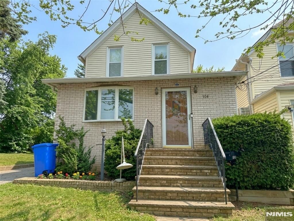 Property Photo:  104 William Street  NJ 07014 