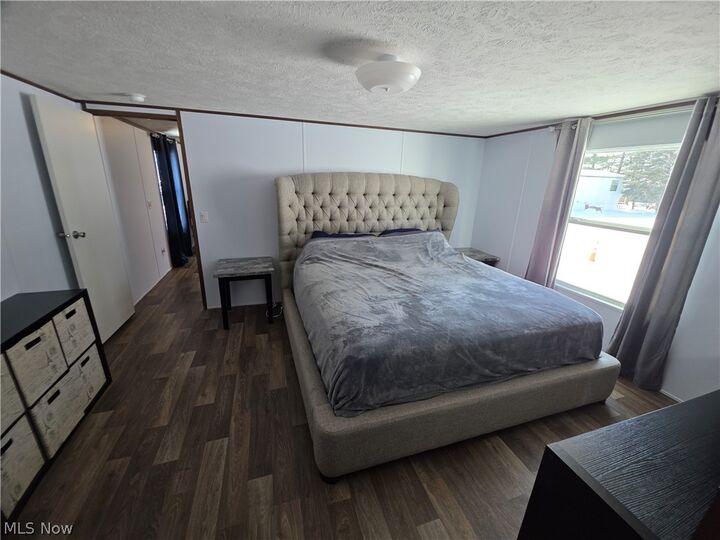 Property Photo:  135 Inglewood Place  OH 44035 