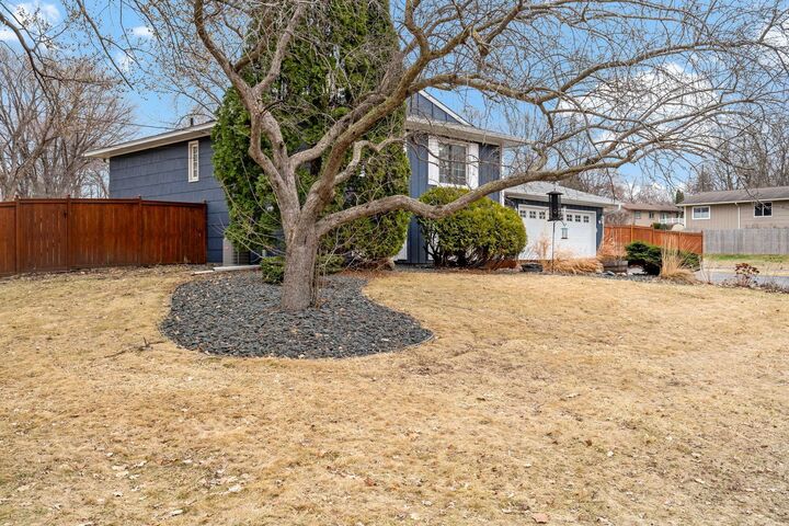 Property Photo:  4048 Cinnabar Drive  MN 55122 