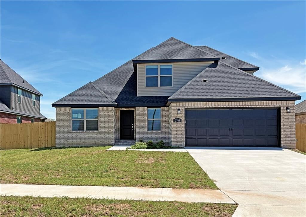 Property Photo:  2702 N Bailey Street  AR 72761 