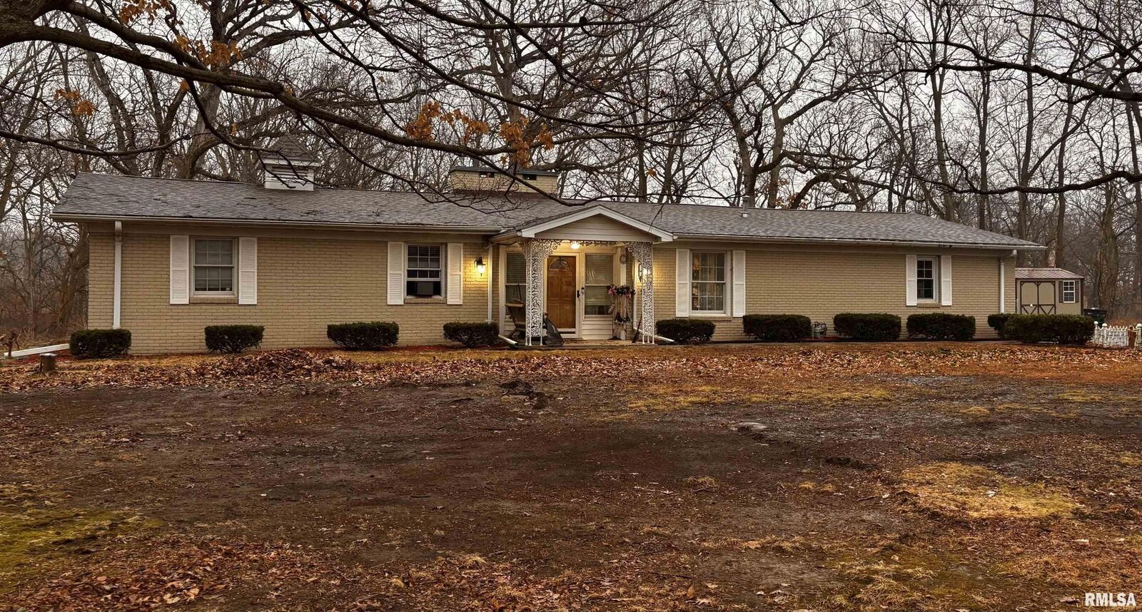 Property Photo:  1125 Windcrest Acres  IL 61401 