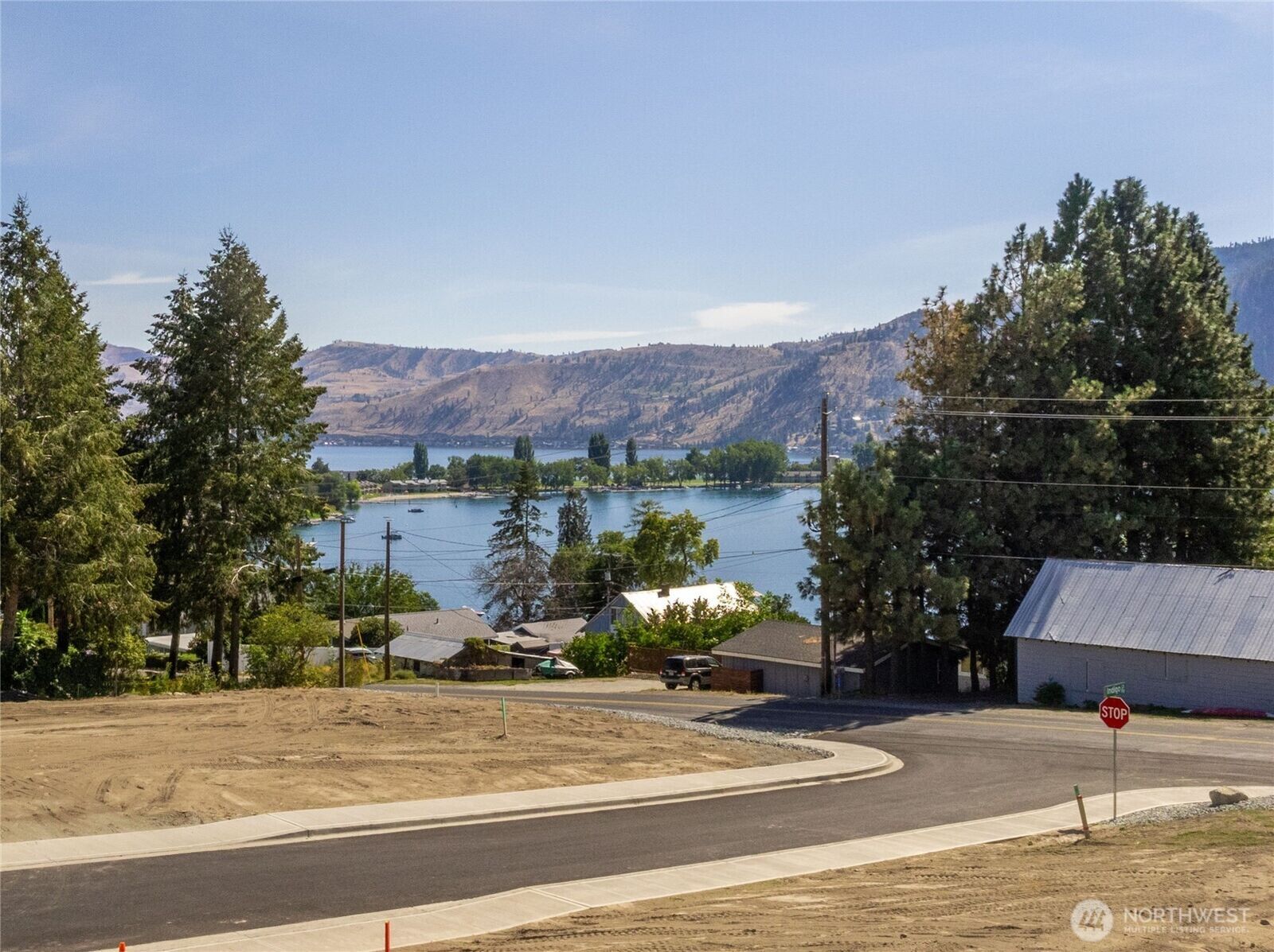Property Photo:  33  Indigo Lane  WA 98831 
