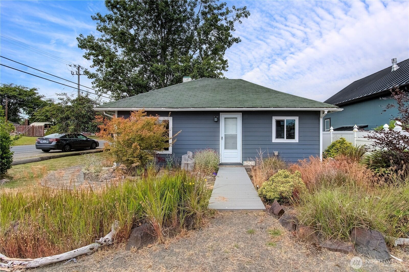 Property Photo:  1501  262 Place  WA 98640 