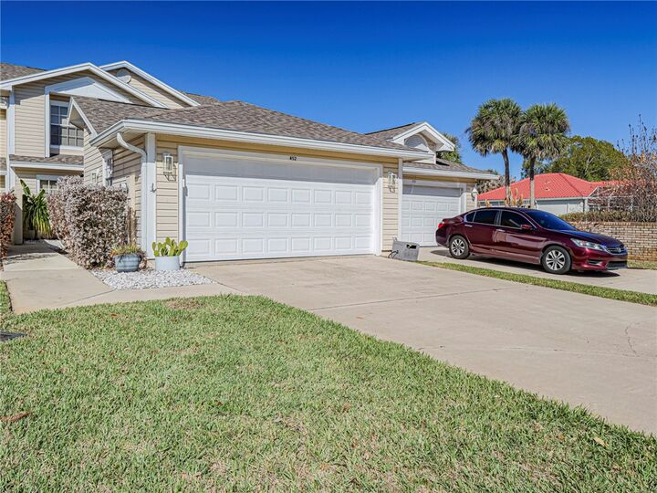 Property Photo: 452 Prestwick Court FL 32940