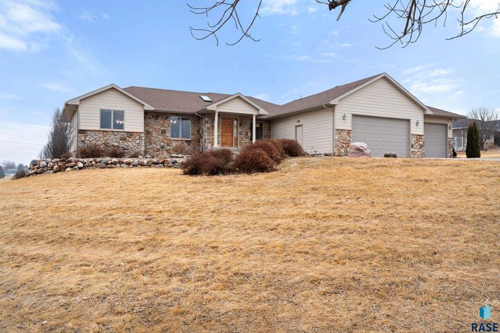 Property Photo:  48506 Fairway Cir  SD 57030 