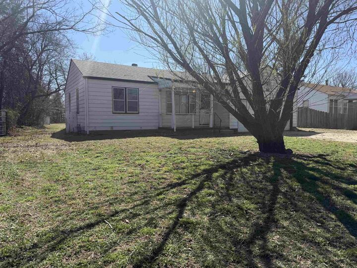 Photo de la propriété:  1521 E Alta  KS 67216 