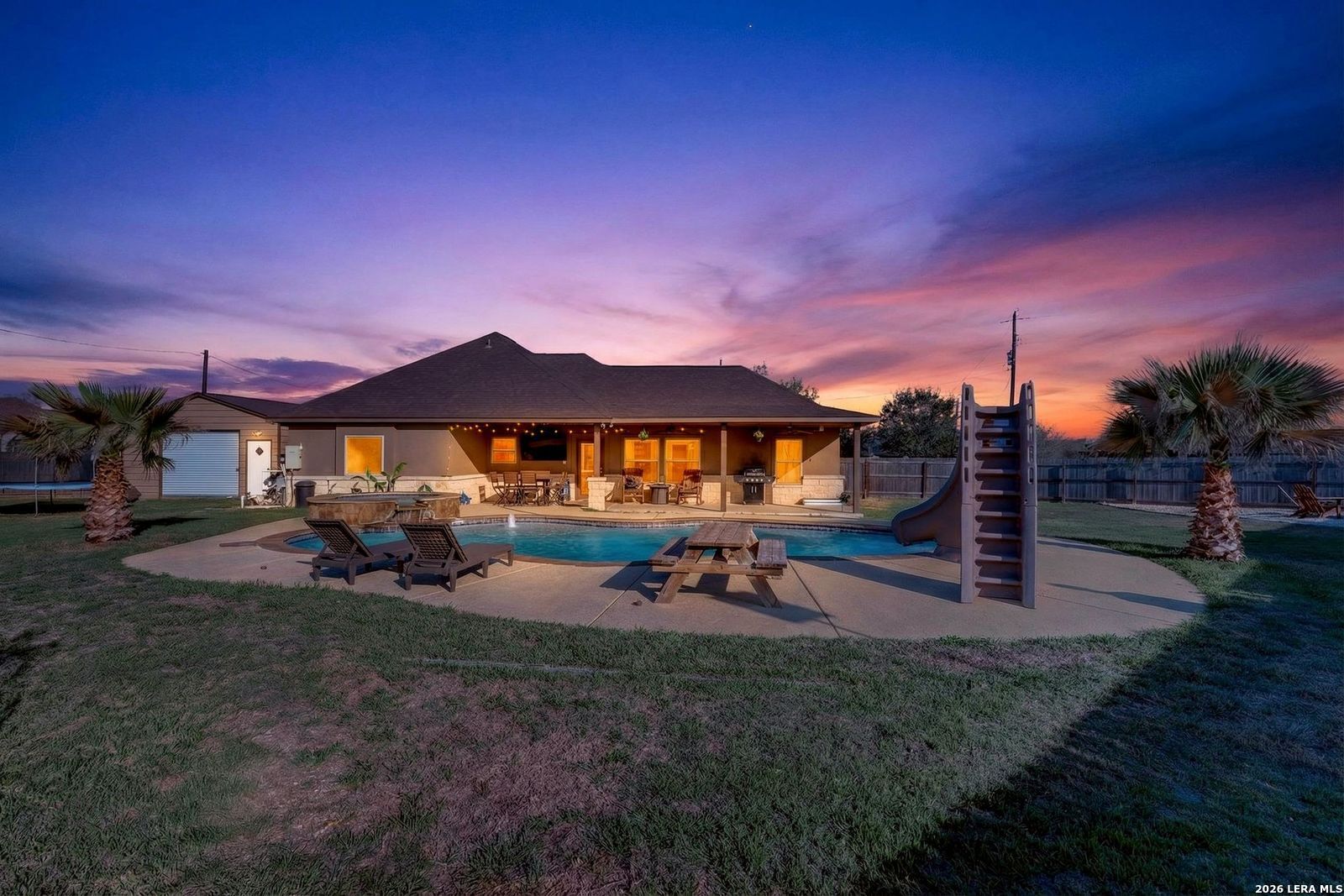 Property Photo: 115 Lorenz TX 78160