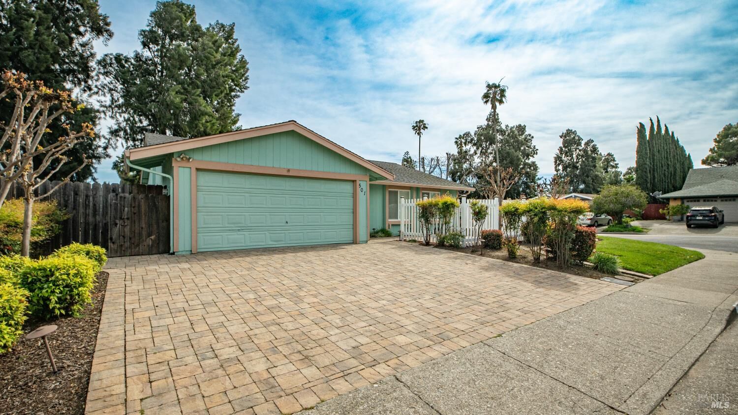 Property Photo:  501 Asbury Lane  CA 94533 