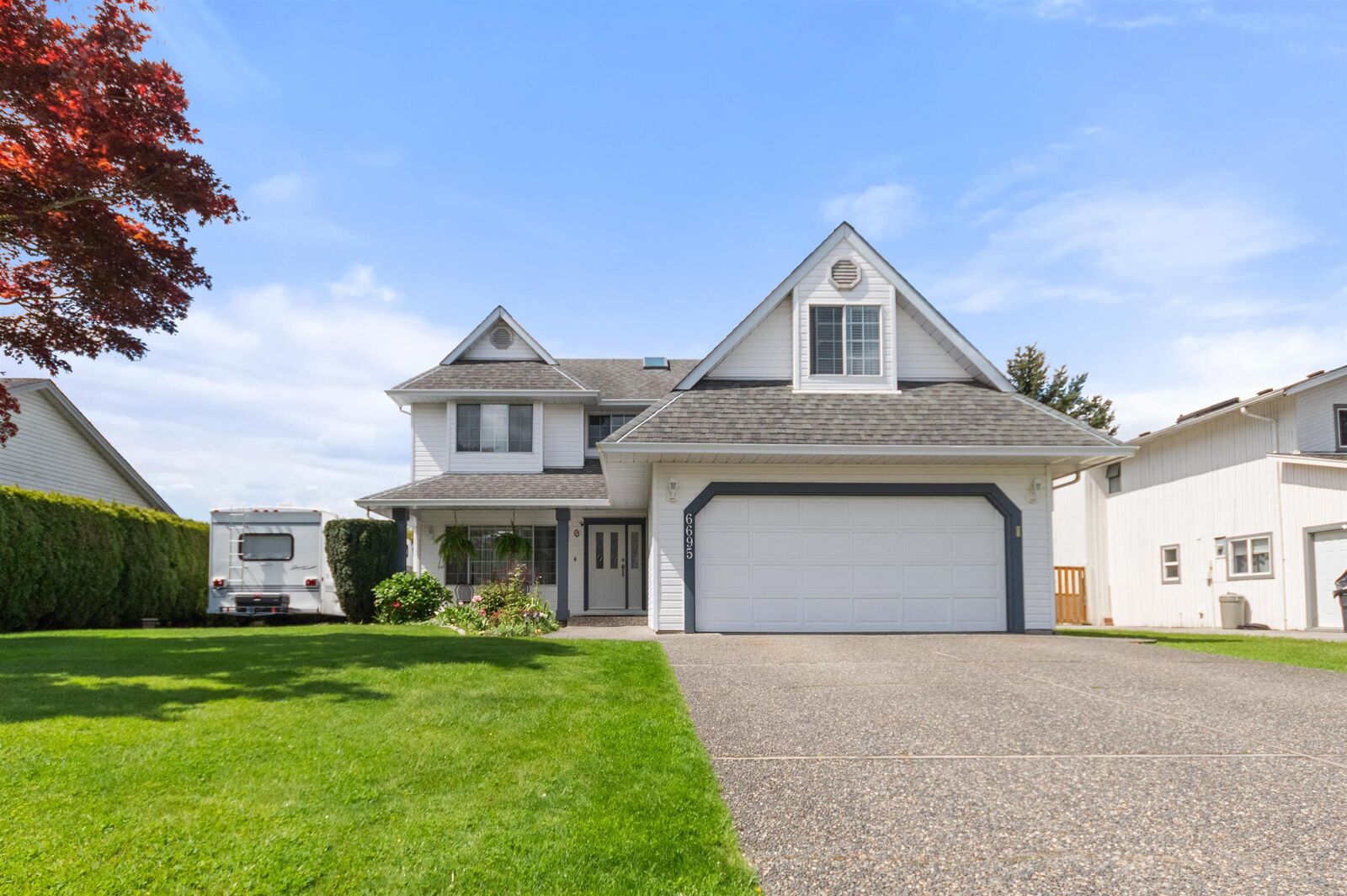 Property Photo: 6695 Beaufort Road BC V2R 2C5