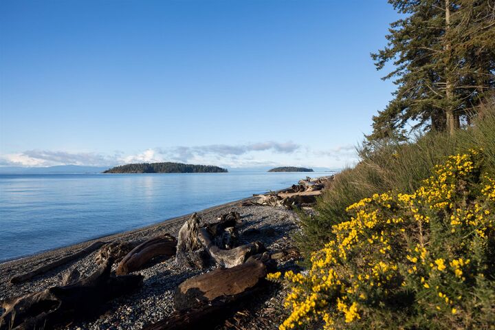 Property Photo: 5845 Sunshine Coast Highway BC V0N 3A1