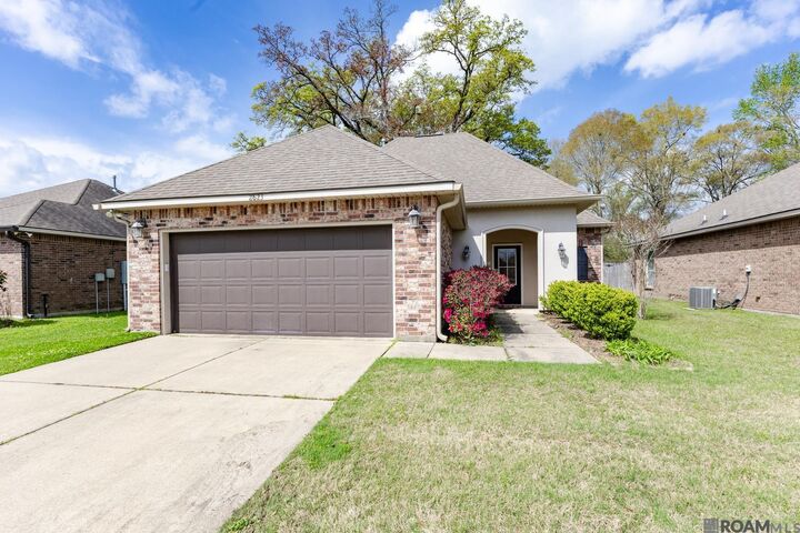 Property Photo:  8623 Arabella Ave  LA 70820 
