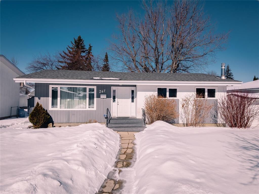 Photo de la propriété:  247 Sansome Avenue  MB R3K 0N9 