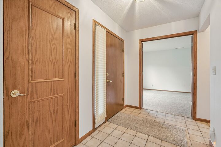 Property Photo:  4113 Lark Court NE  IA 52402 