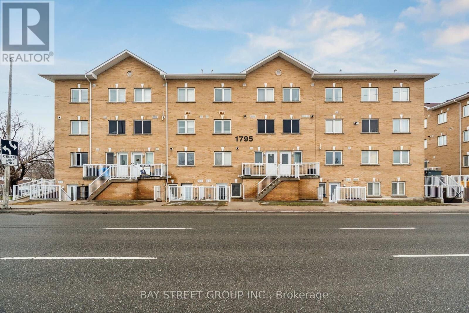 Property Photo:  1795 Markham Road 105  ON M1B 2Z7 