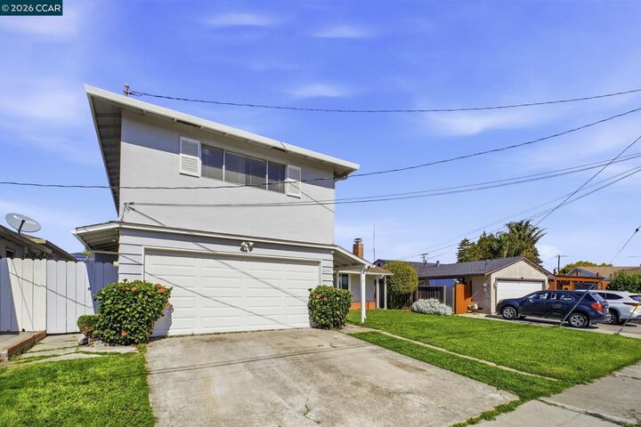 Property Photo:  26147 Danforth Ln  CA 94545 