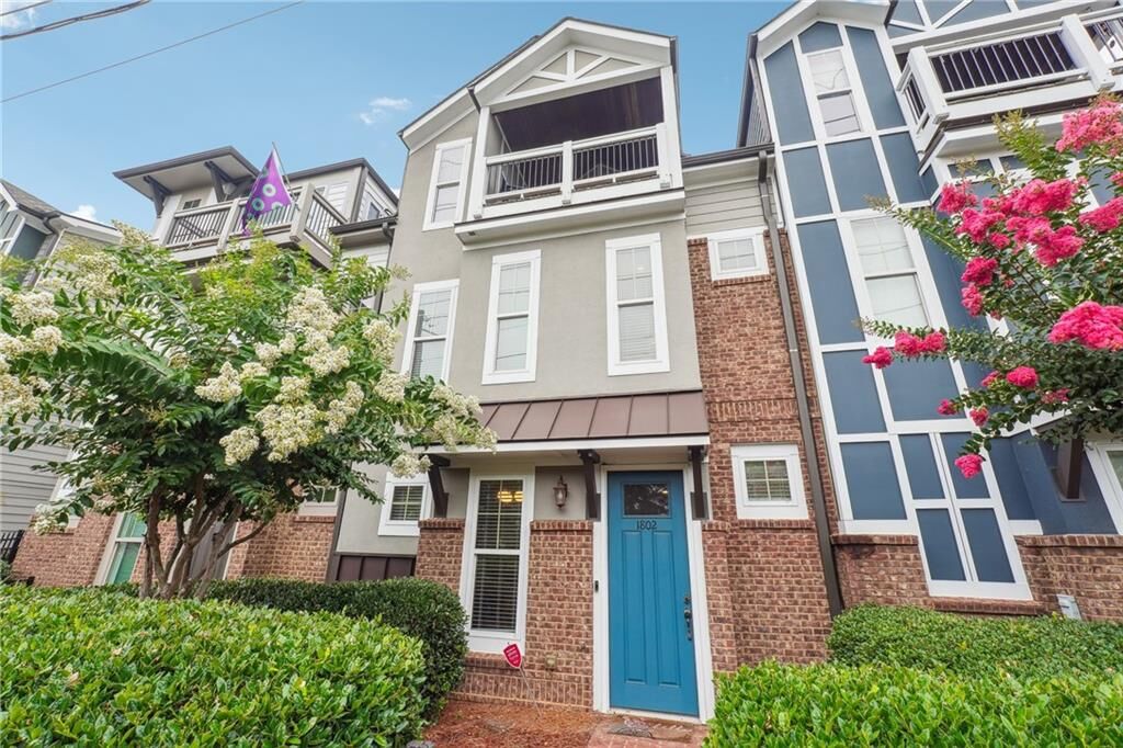 Property Photo:  1802 Dekalb Avenue NE  GA 30307 