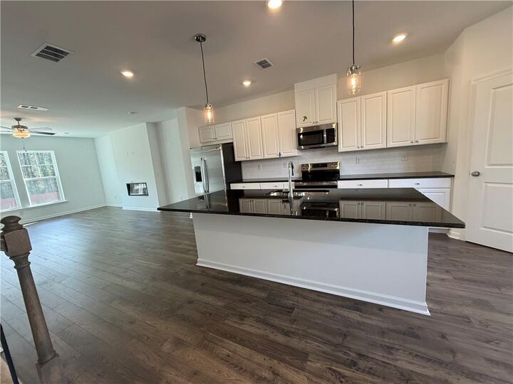 Property Photo:  6103 Wayburn Street  GA 30084 