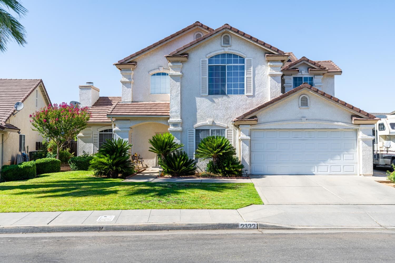 Property Photo:  2322 E Revere Road  CA 93720 