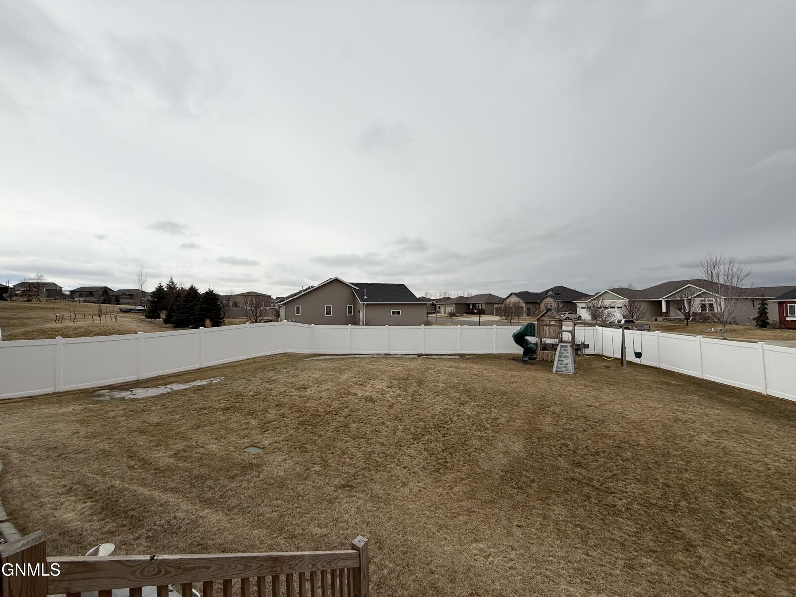 Property Photo:  4600 Normandy Street  ND 58503 