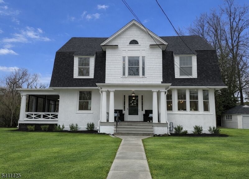 Property Photo:  201 Maple Pl  NJ 07016 