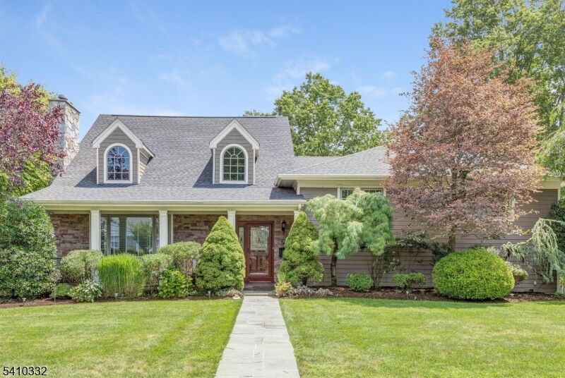 Property Photo:  30 High Point Dr  NJ 07081 