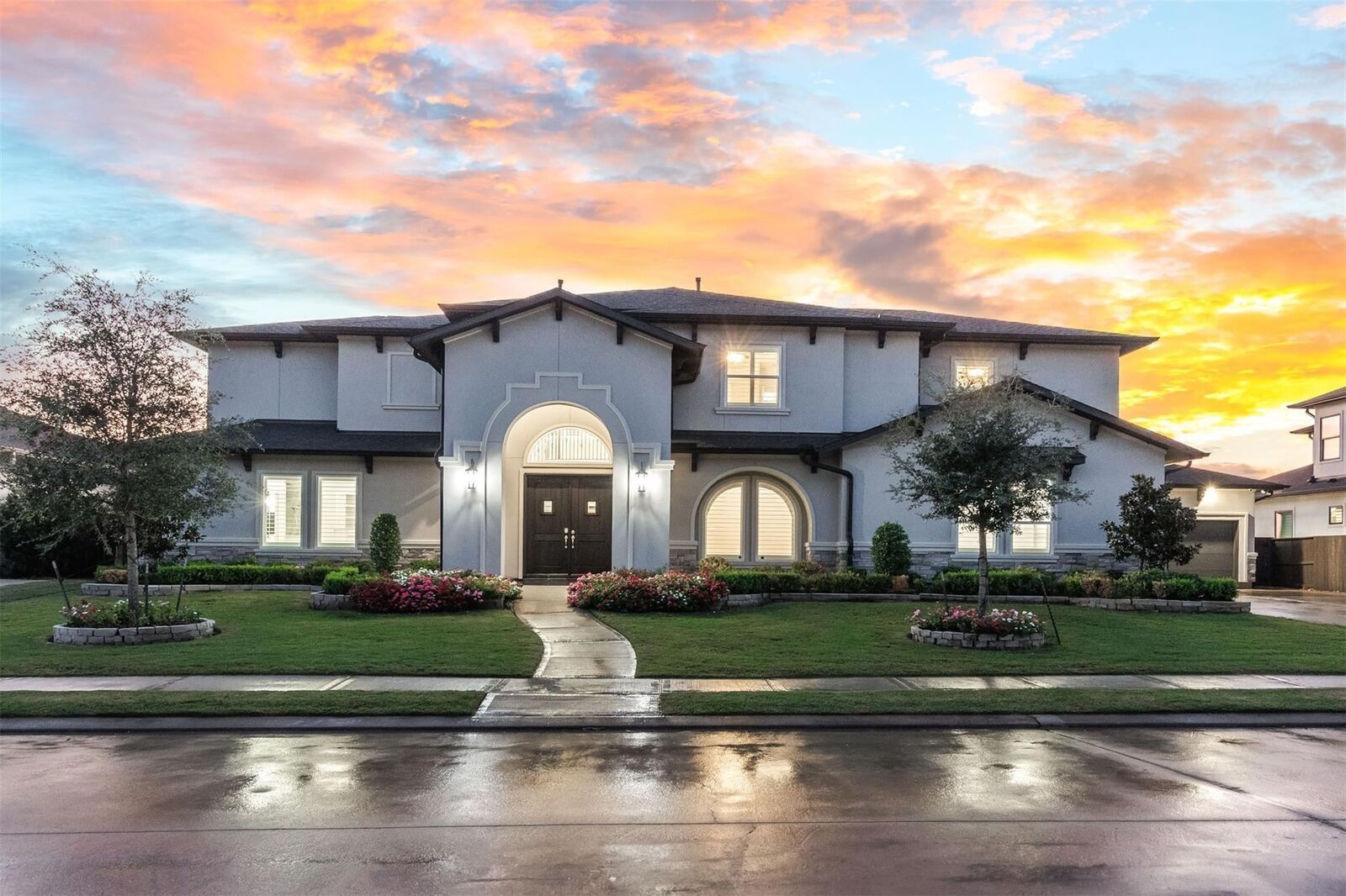 Property Photo: 2311 Legends Way TX 77493
