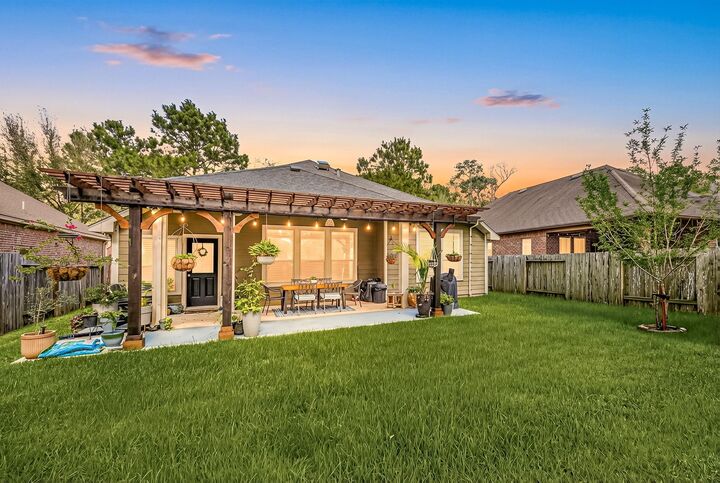 Property Photo: 12830 Bridle Springs Lane TX 77044