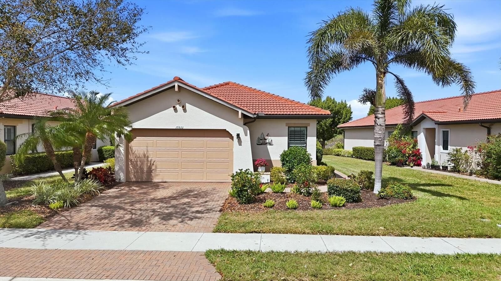 Property Photo:  10533 Crooked Creek Drive  FL 34293 