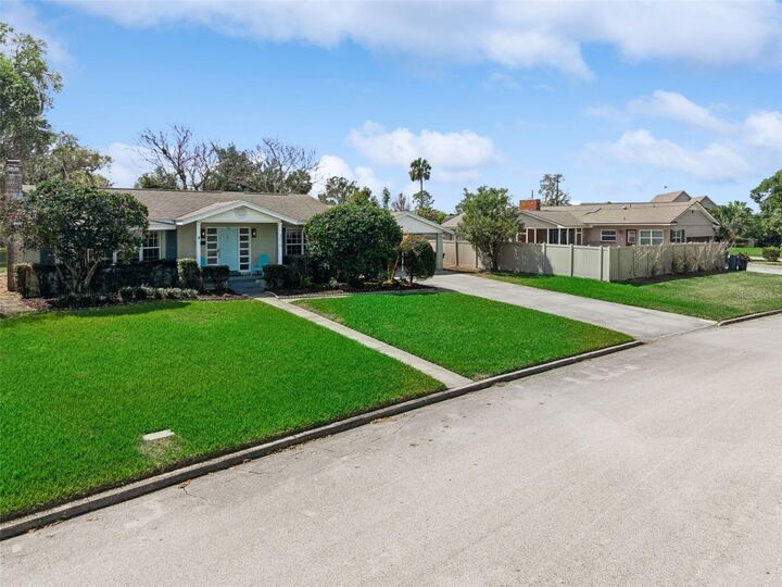 Property Photo: 3010 Carmia Drive FL 32806