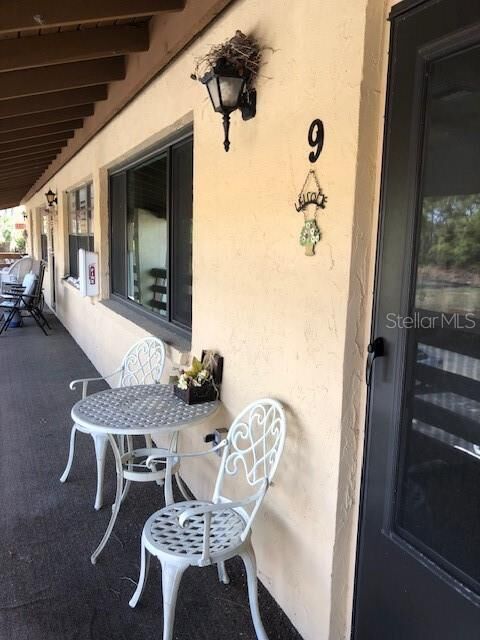 Property Photo: 24 Quails Run Avenue 9 FL 34223