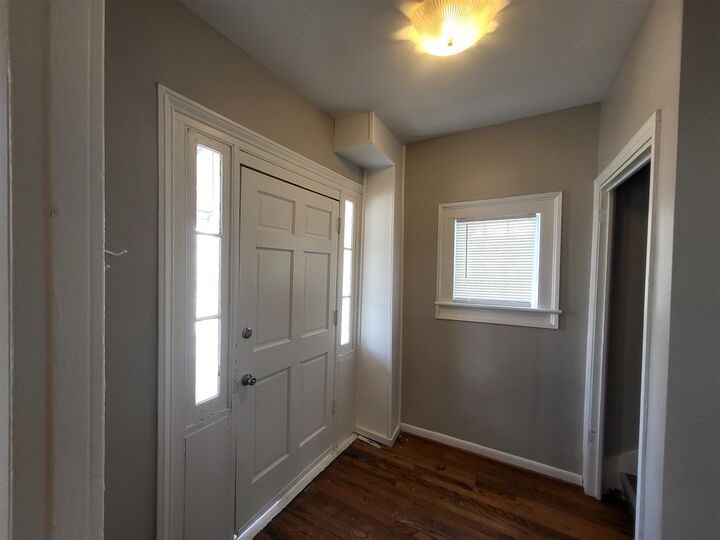Property Photo:  23 Ferrin Place  MI 48043 