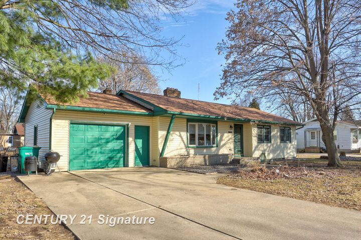 Property Photo:  4551 Westfield Court  MI 48706 