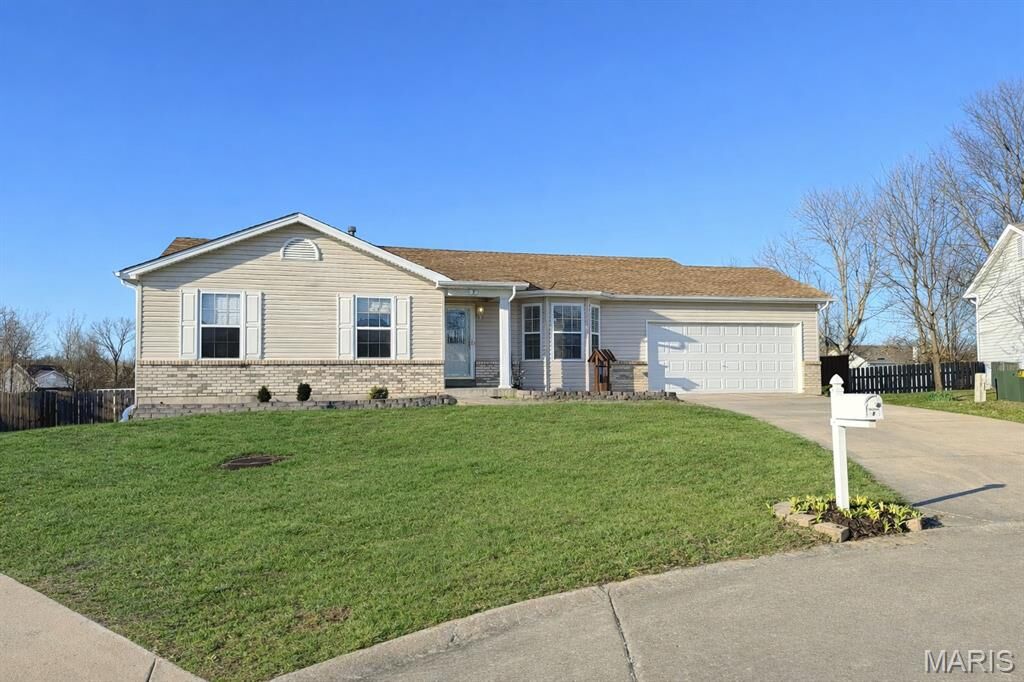 Property Photo:  7 Bridle Spur Court  MO 63390 