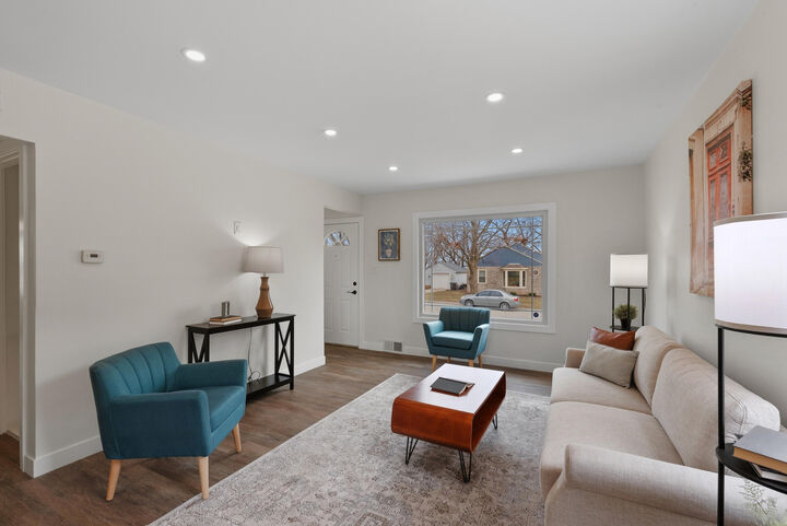 Property Photo:  3541 S 46th St  WI 53220 