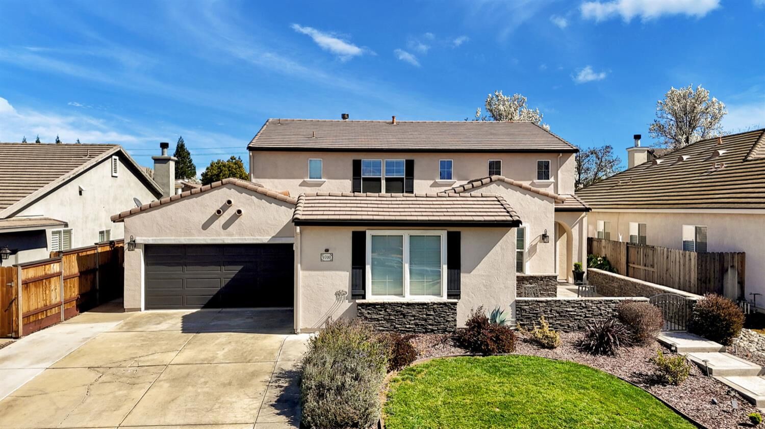 Property Photo: 9700 Glacier Creek Way CA 95624