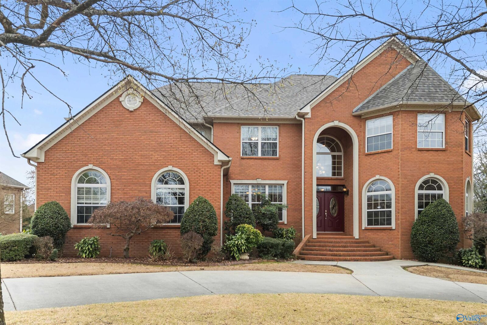 Property Photo:  113 Camden Circle  AL 35758 