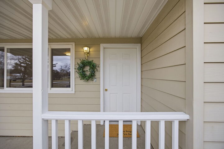 Property Photo: 609 N 7th Street MT 59840