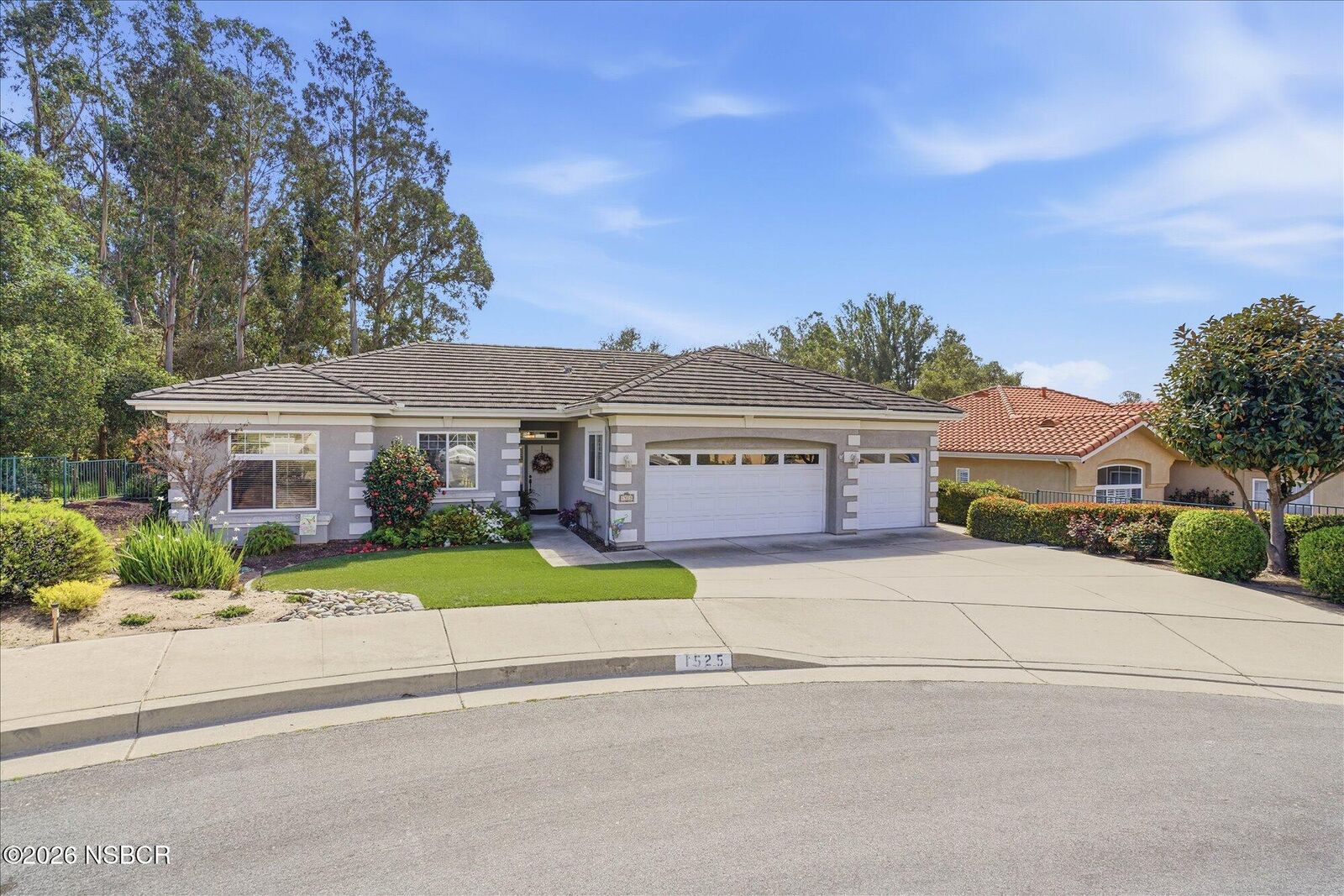 Property Photo:  1525 Hogan Court  CA 93444 