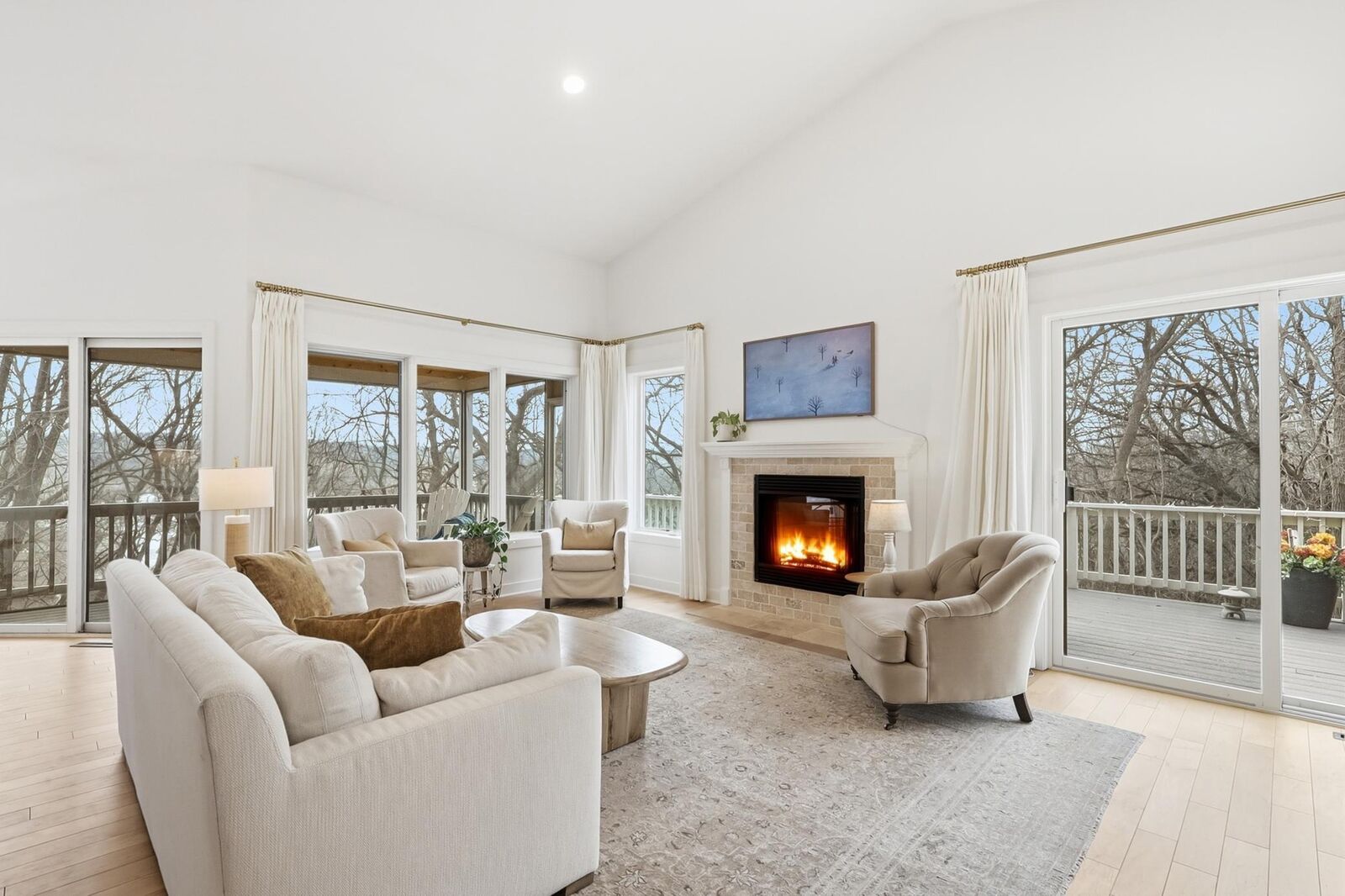 Property Photo:  1595 Summit Shores Circle  MN 55306 