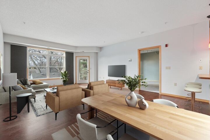 Property Photo:  2530 E 34th Street 213  MN 55406 