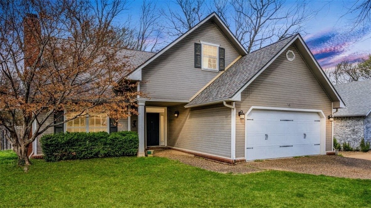 Property Photo:  1645 N Charlee Avenue  AR 72703 