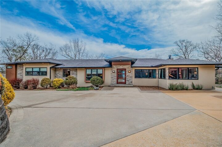 Property Photo:  83 Rivercliff Road  AR 72756 