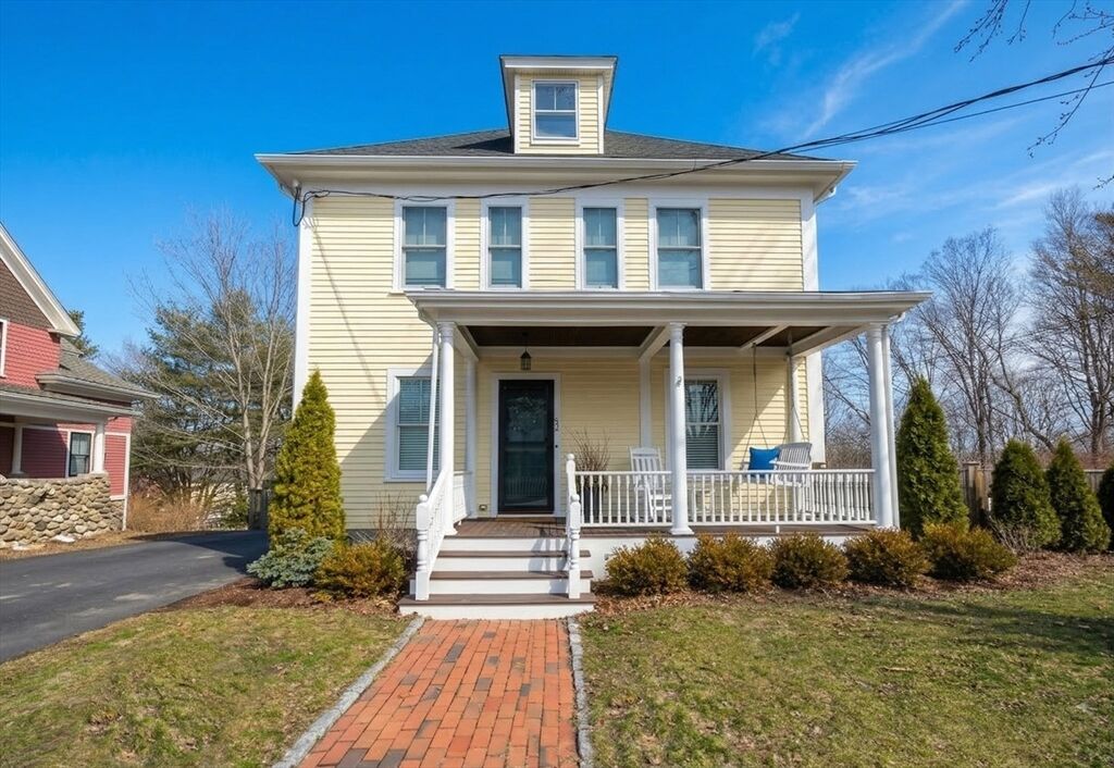 Property Photo:  32 Highland Street  MA 01742 