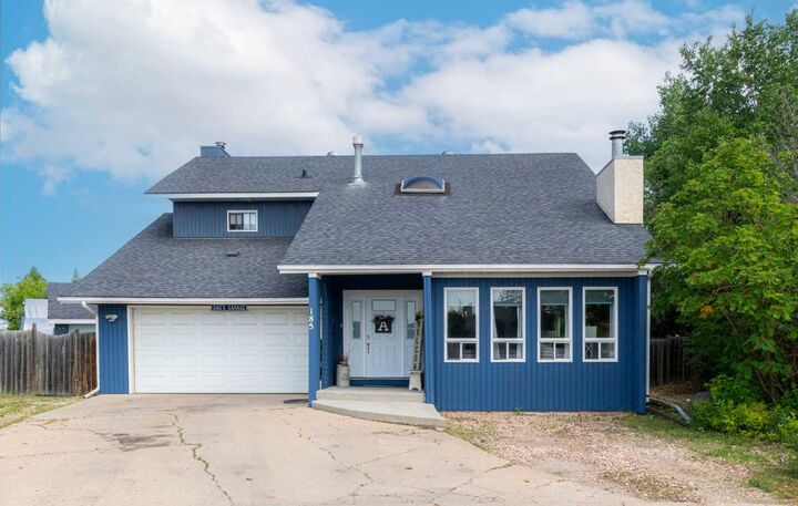 185 Oaks Bay — photo 1
